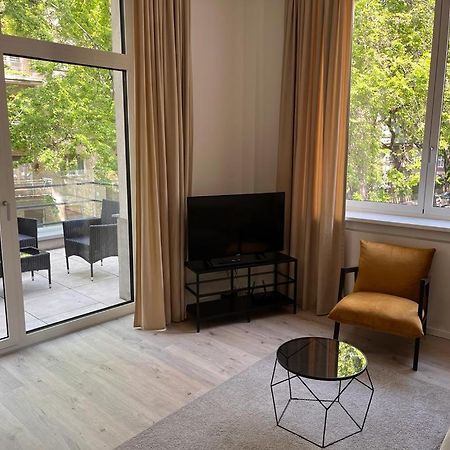 Skau Gajova Family Two Bedroom Apartment With A Terrace Free Parking Bratislava Exterior foto
